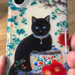 黒ねこのiPhoneケース